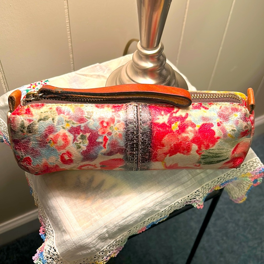 Patricia Nash Isla Spring Multi Oblong Zippered Case